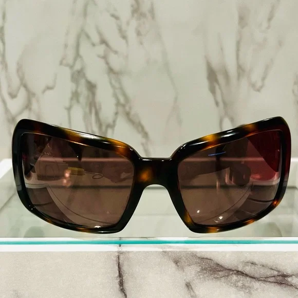 Bulgari Tortoise Shell Sunglasses - Picture 2 of 15